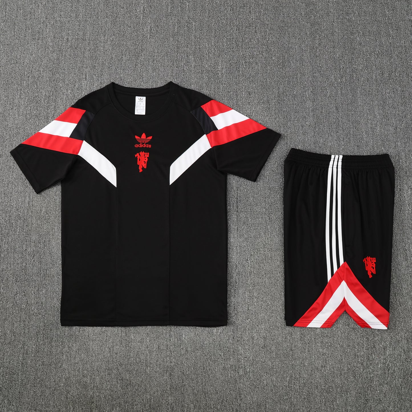 MANCHESTER UNITED 25/26