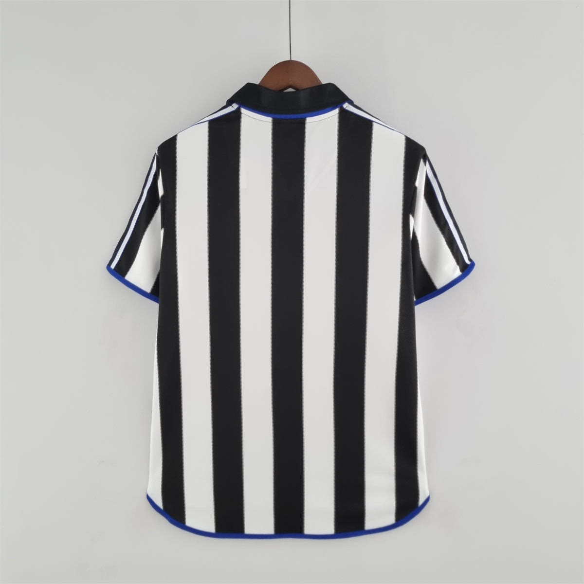 NEWCASTLE HOME 00/01