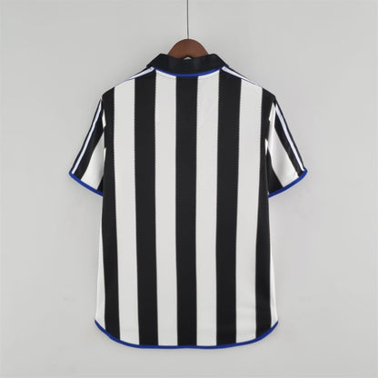 NEWCASTLE HOME 00/01