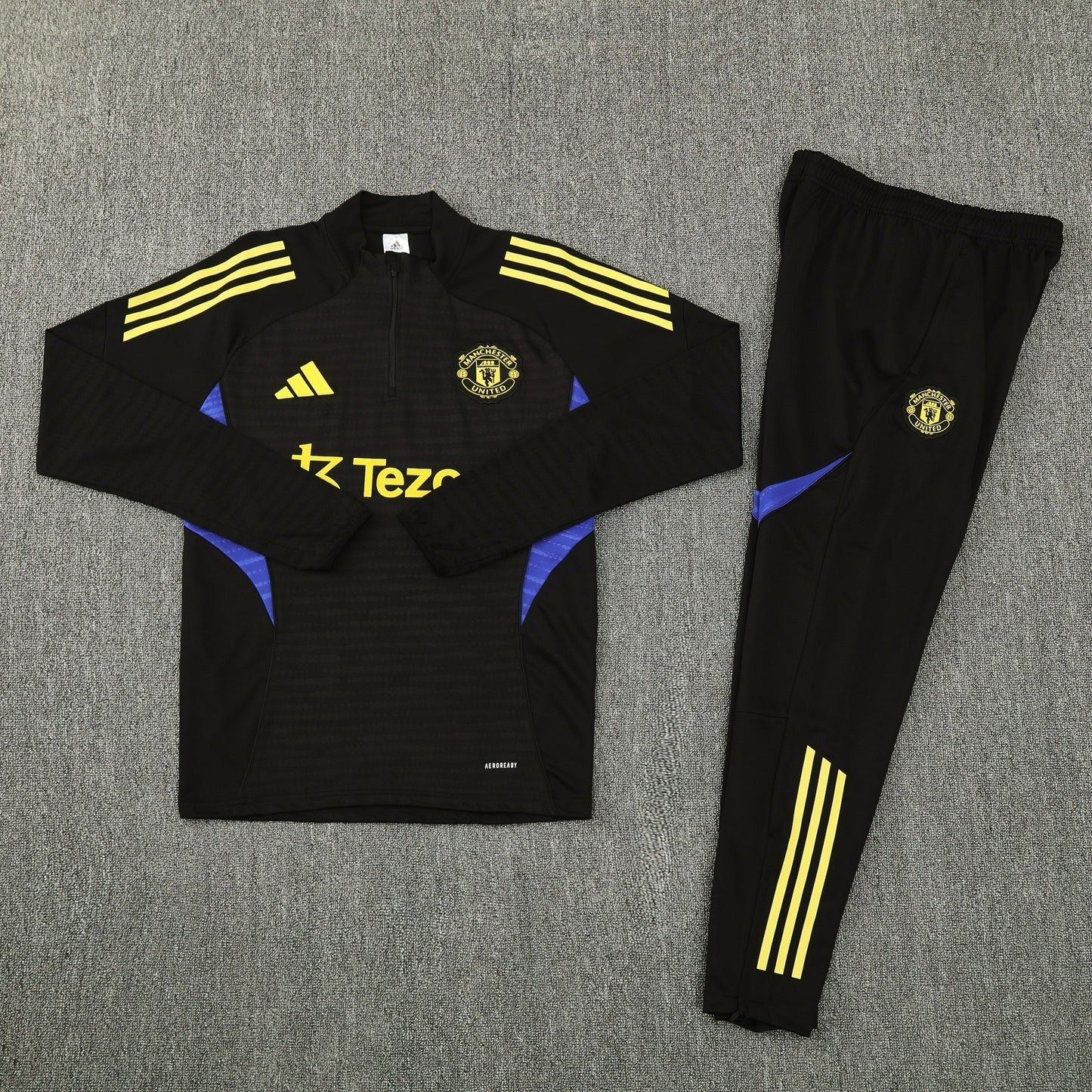 MANCHESTER UNITED 25/26