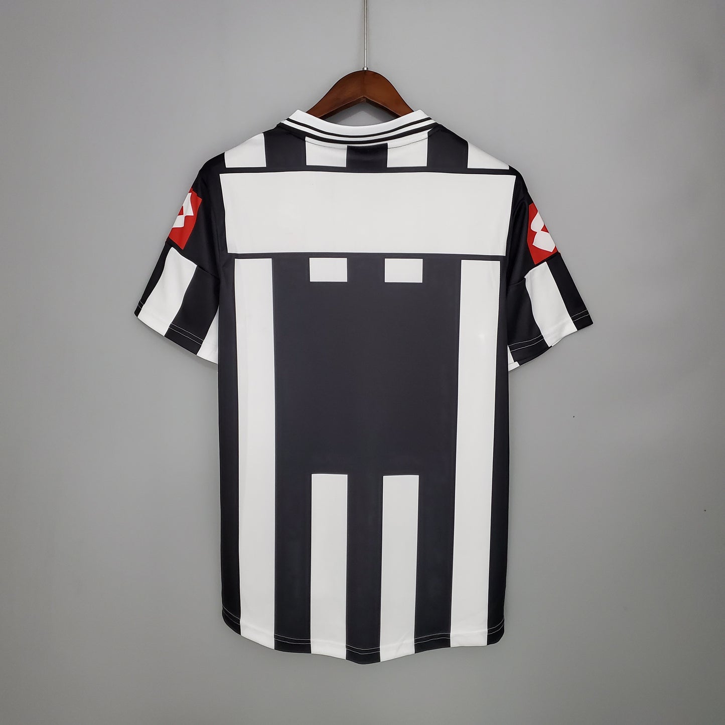 JUVENTUS HOME 01/02