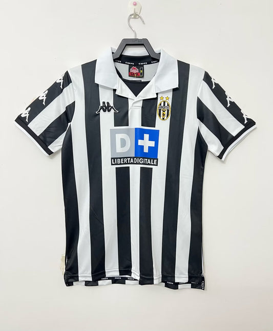 JUVENTUS HOME 99/00