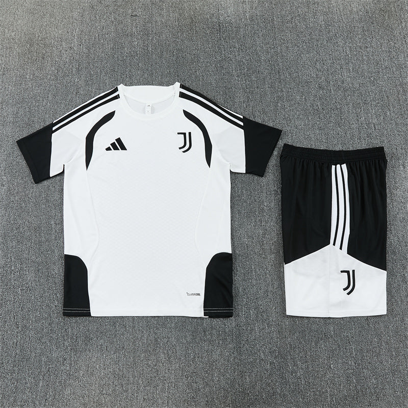 JUVENTUS 26/27