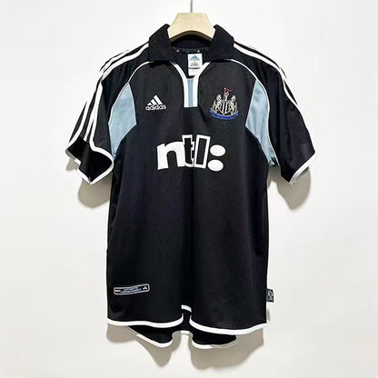 NEWCASTLE AWAY 00/01