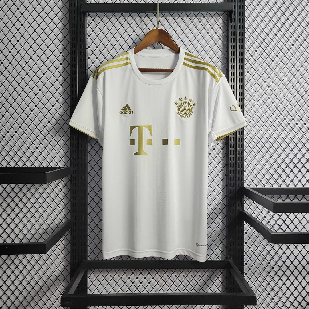 BAYERN MONACO AWAY 22/23