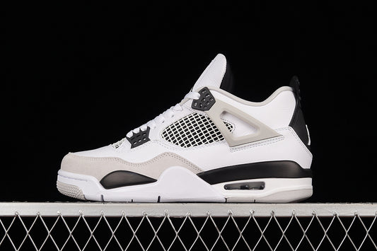 JORDAN 4 MILITARY BLACK
