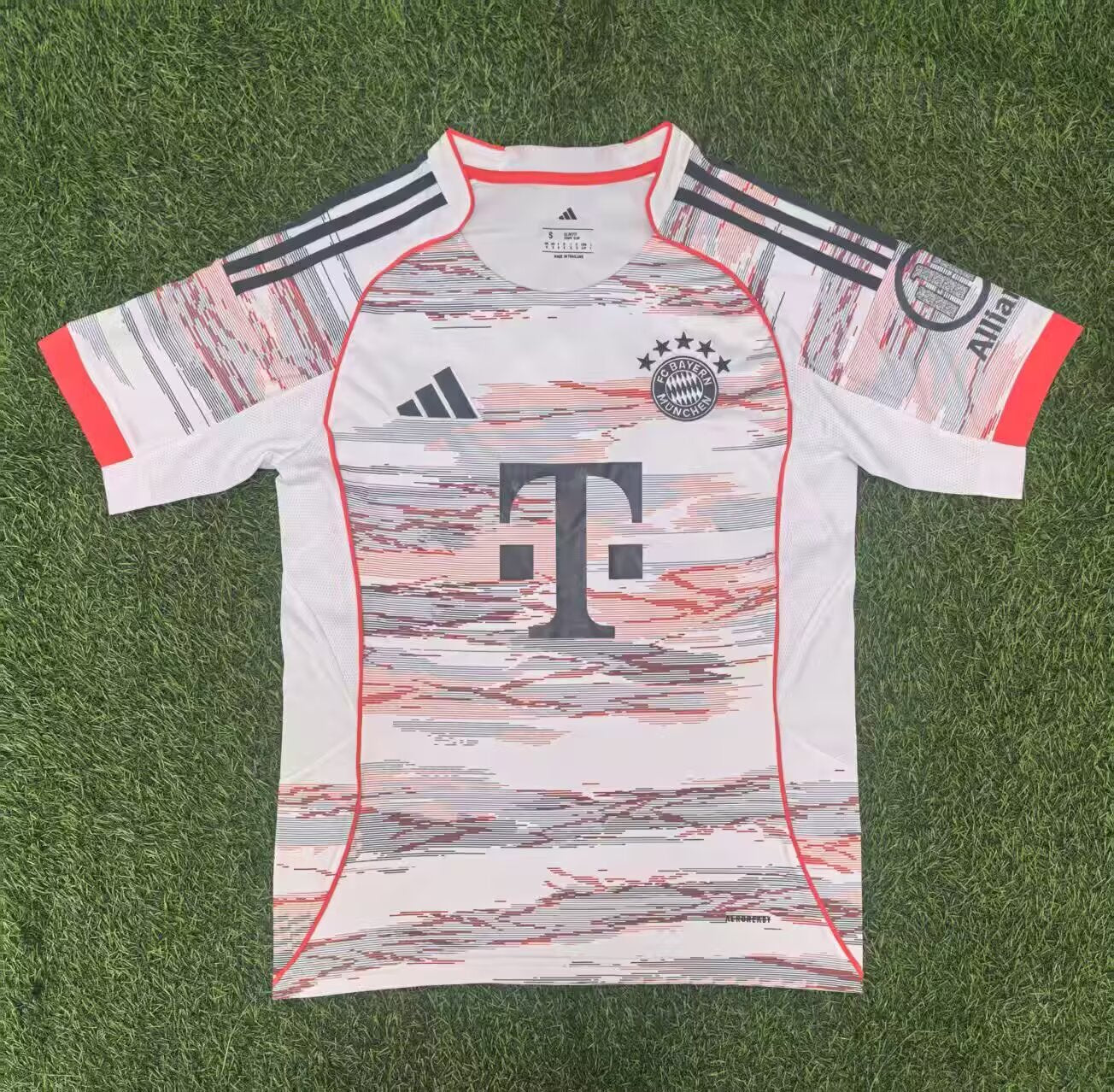 BAYERN MONACO AWAY 25/26