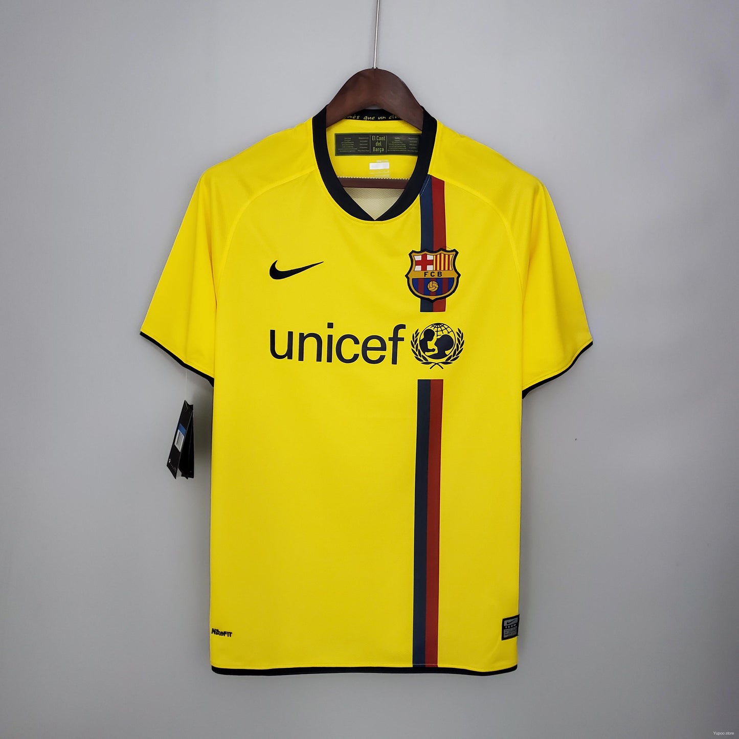 BARCELONA AWAY 08/09